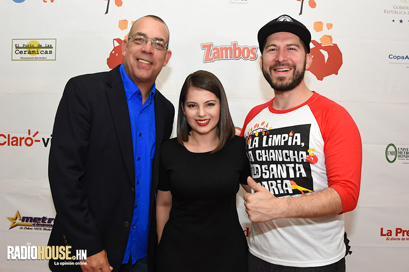 alfombra-roja-estreno-la-limpia-radiohouse-3