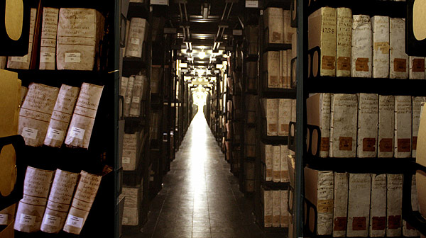 archivo-secreto-del-vaticano-1330620911645