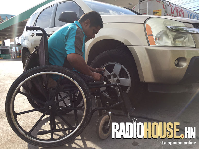 Edwin-Sauceda-RadioHouse-5