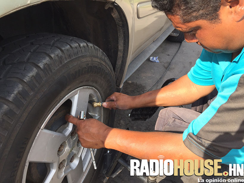 Edwin-Sauceda-RadioHouse-7
