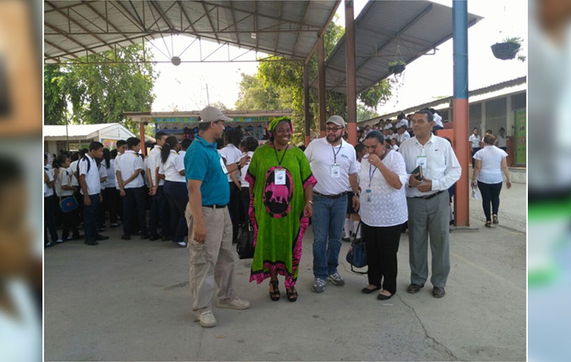 Voto_electronico_Honduras_Escuela_2