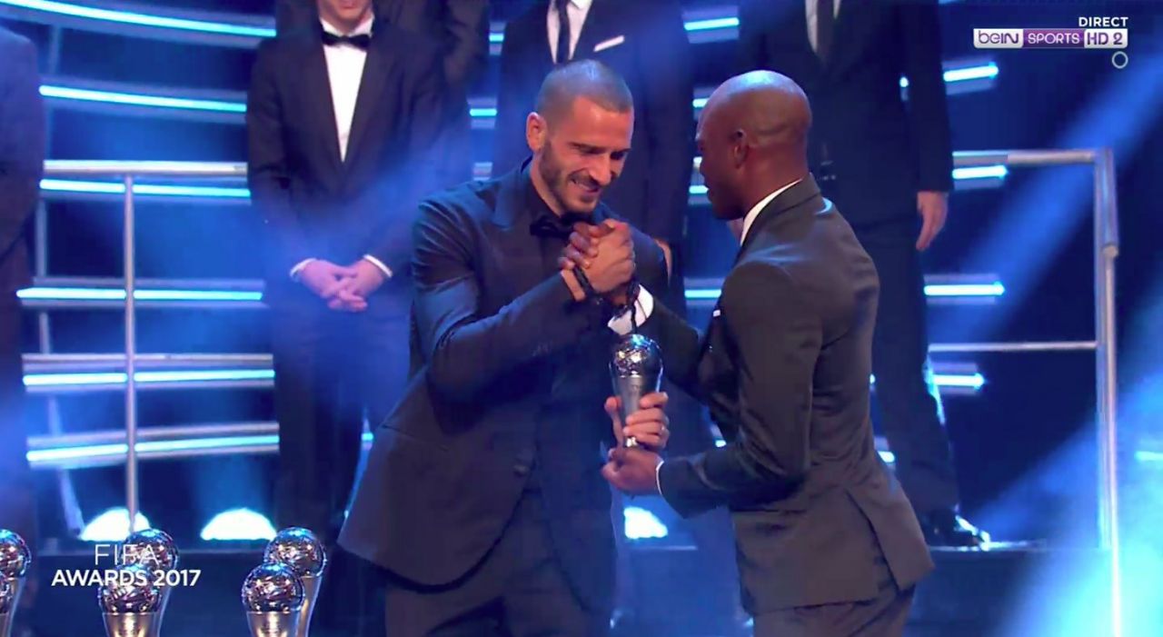 David Suazo The Best (2)