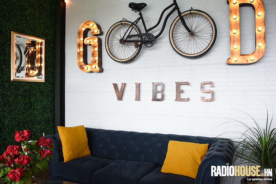 asana-yoga-radiohouse-6