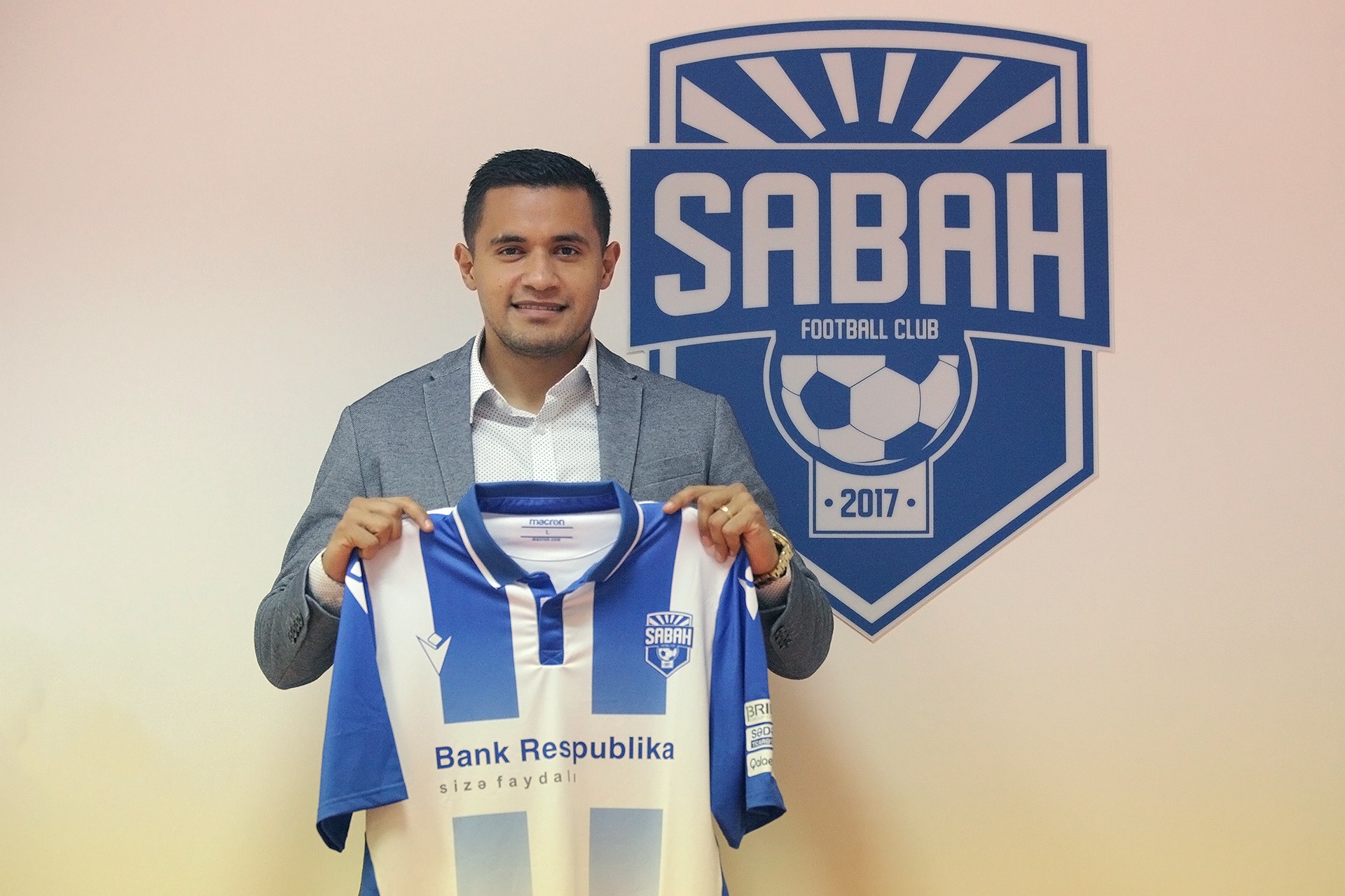 Roger Rojas Es Presentado Con Su Nuevo Equipo Sabah FC De Azerbaiy n Roger Rojas Es Presentado Con Su Nuevo Equipo Sabah FC De Azerbaiy n