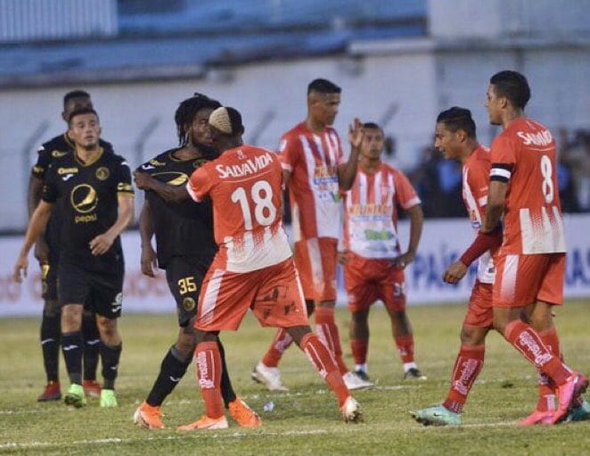 Motagua vs Vida (7)