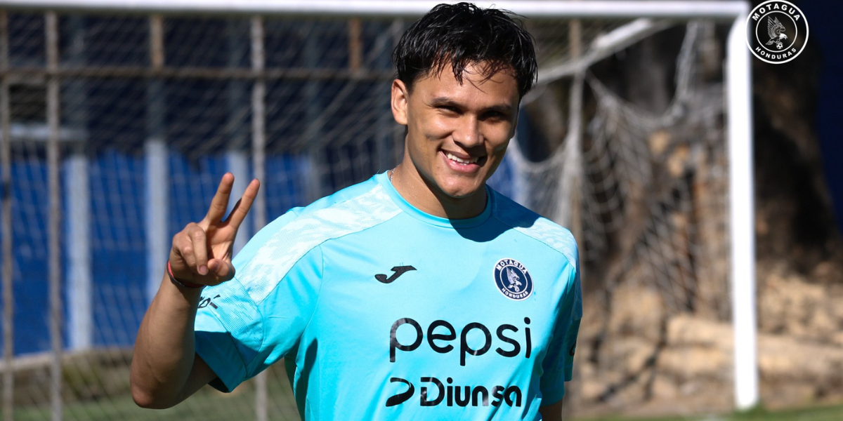 ¿Qué hace Denil Maldonado vistiendo la camisa del Motagua? - RadioHouse